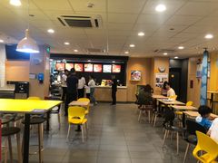 用餐区-麦当劳(石坝服务区店)