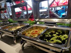 -鑫海汇海鲜烤肉火锅自助(七彩城店)