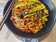 鸡肉炒米粉-壹粉屋新疆炒米粉(建外SOHO东区店)