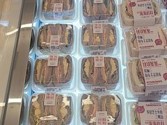 -红星前进面包牛奶公司(君太店)