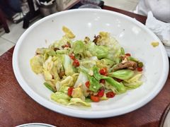 -湖南人家湘菜馆(镇江路店)