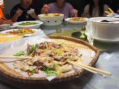 簸箕捞鸡-大树头森林餐厅(番禺广场店)