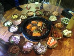 -地摊摊市井火锅(兰州总店)