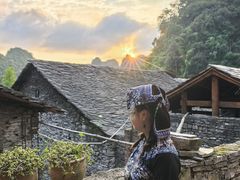 -高荡千年布依古寨旅游景区