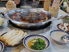 -正贰捌经重庆老火锅(建设路店)