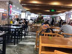 -王府井百货(中州中路店)