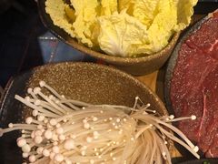金针菇-海煮叹鲜·粥底火锅·港式海鲜打边炉(赛银国际广场店)