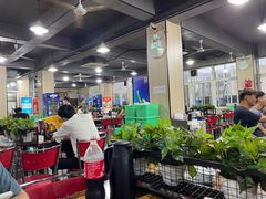 大堂-皖北巫氏三胖地锅鸡(长淮总店)
