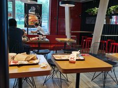 大堂-肯德基(蓝谷地DT店)