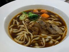 -康师傅私房牛肉面(马泉营奥莱店)