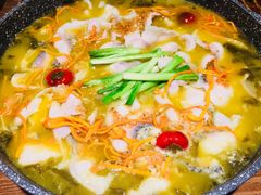 麻辣老坛酸菜鱼（中份）-山城外·非遗酸菜鱼(财富中心店)