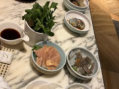 -雍和会海鲜姿造自助(湖东路店)
