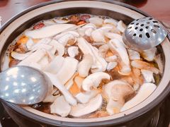 -菌之家·专业纯野生菌火锅·特色炒菌