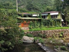-北京水岸山吧度假村(雁栖镇店)