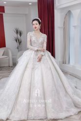 -艾朵婚纱