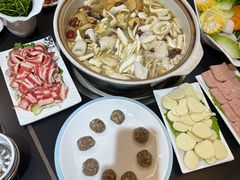 -野菌皇海景野生菌火锅(滨海大道店)