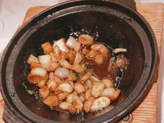 -荷花亭·湖北融合菜(中商广场店)