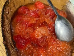 冰鲜草莓-泥炉烧肉师(新街口金銮巷店)