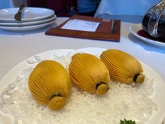金枕头榴莲酥-利苑酒家(华熙国际店)