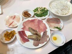 -桥香园云南过桥米线(金马碧鸡店)