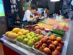 -八一好吃街·高品美食广场