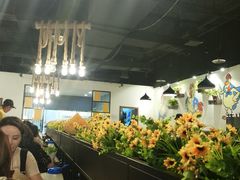 大堂-鸡遇虾煲干锅火锅(小寨金莎店)
