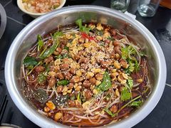 -周良天山牛杂城(天山路总店)