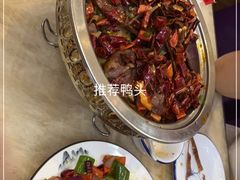 -胖太太四川麻辣排骨串(镇江路分店)