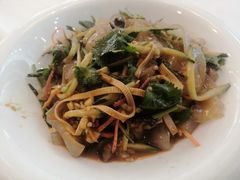 东北大拉皮-关东风老北方菜馆(桂芳园店)