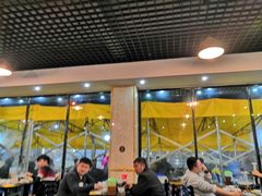 大堂-牛一煲美食(江高店)