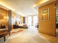 -无锡新湖铂尔曼大酒店