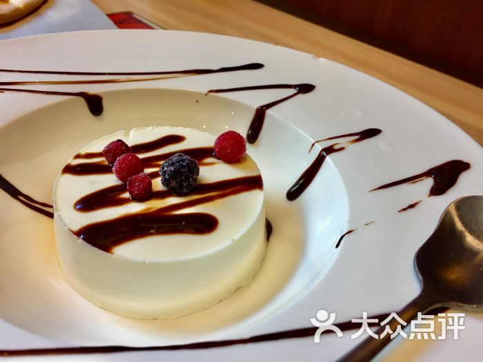 百特喜比萨(太仓华旭餐厅)-意大利经典奶冻-菜-意大利