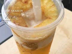 多金菠萝系列-喜茶(广州北京路惠福东店)