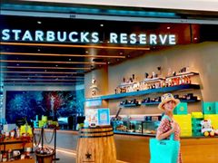 -星巴克臻选(上海合生汇1F店)