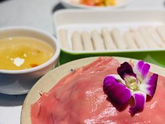 -钢管厂五区小郡肝串串香(奥克斯广场锦城万达店)