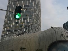 -上海尚嘉中心