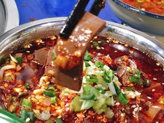 颤抖毛血旺-马路边边·成都串串(翠柏路店)