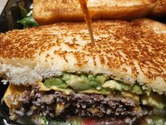 圣塔芭芭拉经典牛肉特堡-The Habit Burger Grill 哈比特汉堡(复兴soho店)