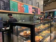 面包甜点陈列柜-星巴克(深圳软件园产业基地店)