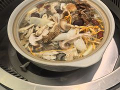 -野菌园·野生菌火锅首创第一家(关兴路总店)