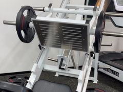 -RM GYM健身私教馆(白云元立方创意园店)