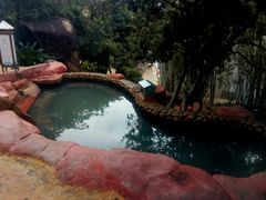 -江门古兜温泉小镇
