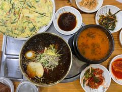 -24 新村雪浓汤(长白山烤肉店)