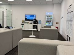 -TESLA 特斯拉(深圳观澜特斯拉直营钣喷中心)