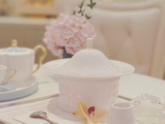 -燕庭·纯燕窝·甜品下午茶(南京西路店)