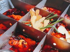 -五里关火锅(上海鑫耀·光环Live店)