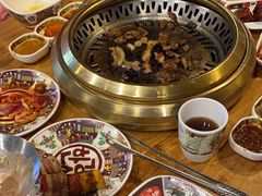 -汉江山料理级自助烤肉黑金冠(周口好吃城店)
