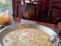 -老来福·非遗酸汤兔(凯旋路店)