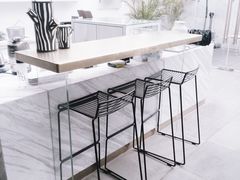 -UNI UNI(环亚凯瑟琳店)