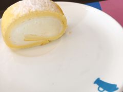 原味酸奶蛋糕卷-Blueglass酸奶(财富购物中心店)